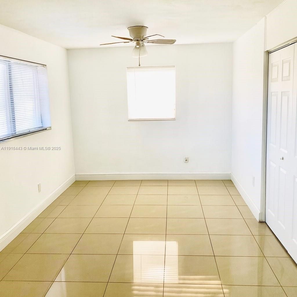 Photo of 1025 SE 15th St #9D, Fort Lauderdale, FL 33316 (MLS # A11918443)