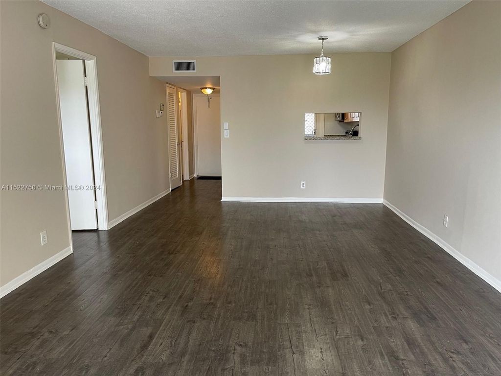 Photo of 4700 Washington St #507, Hollywood, FL 33021 (MLS # A11522750)