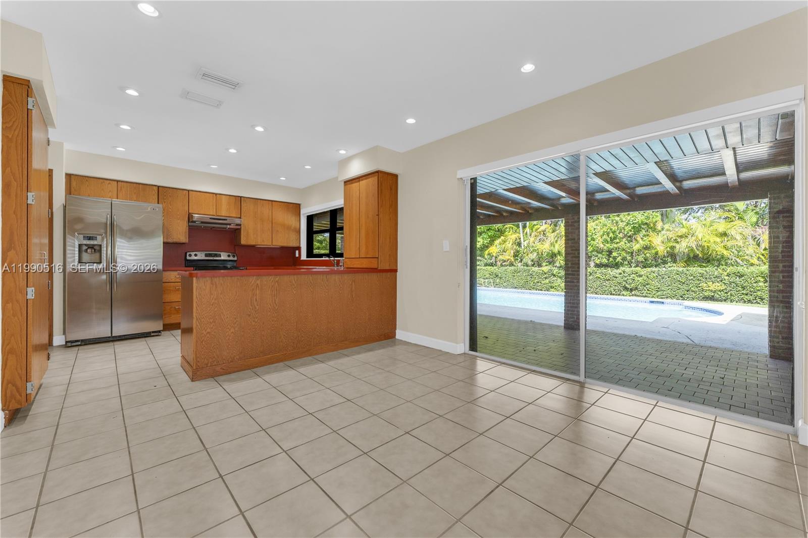 KENDALE SEC 4 - Residential