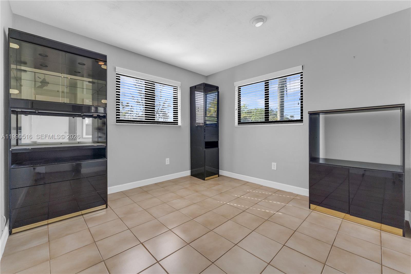 KENDALE SEC 4 - Residential