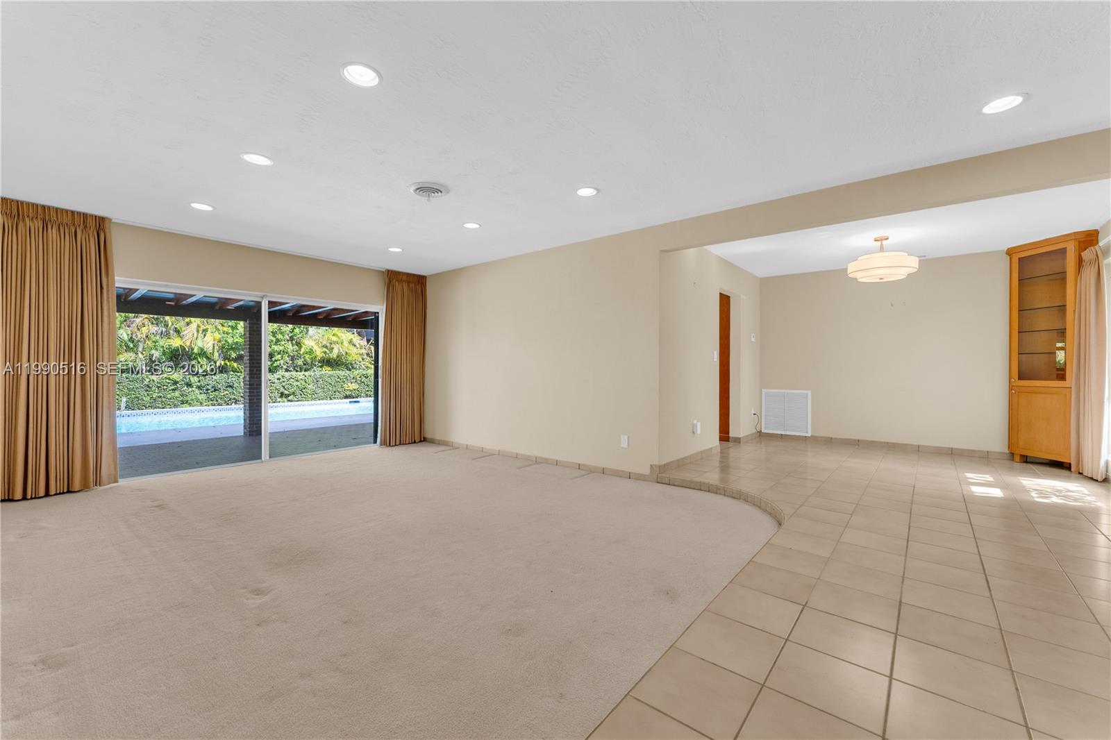 KENDALE SEC 4 - Residential