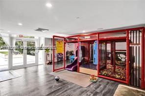 THE PLAZA 851 BRICKELL CO - Residential Lease