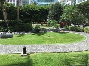 THE PLAZA 851 BRICKELL CO - Residential Lease
