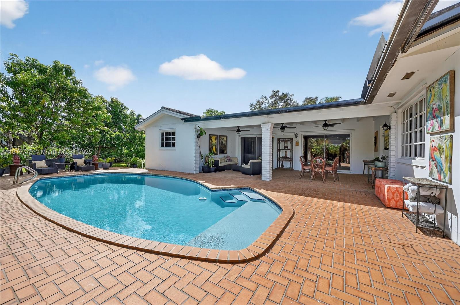 OLD CUTLER SOUTH SEC 2 - Residential Lease