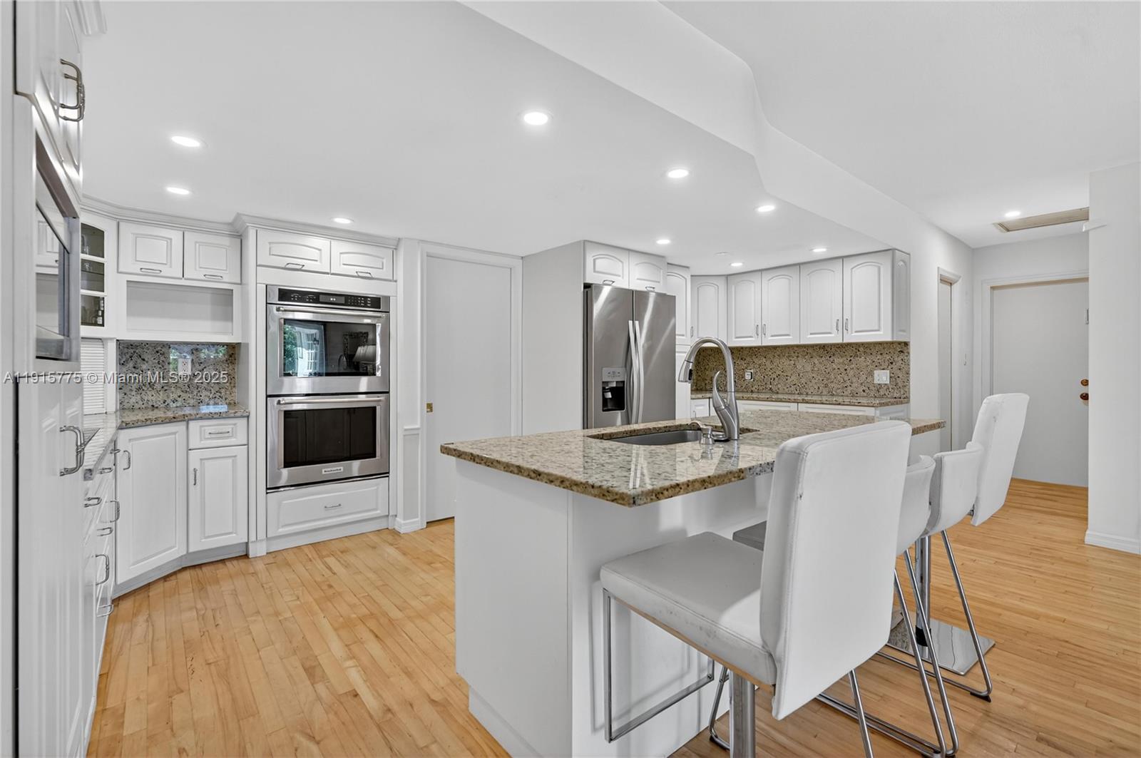 OLD CUTLER SOUTH SEC 2 - Residential Lease