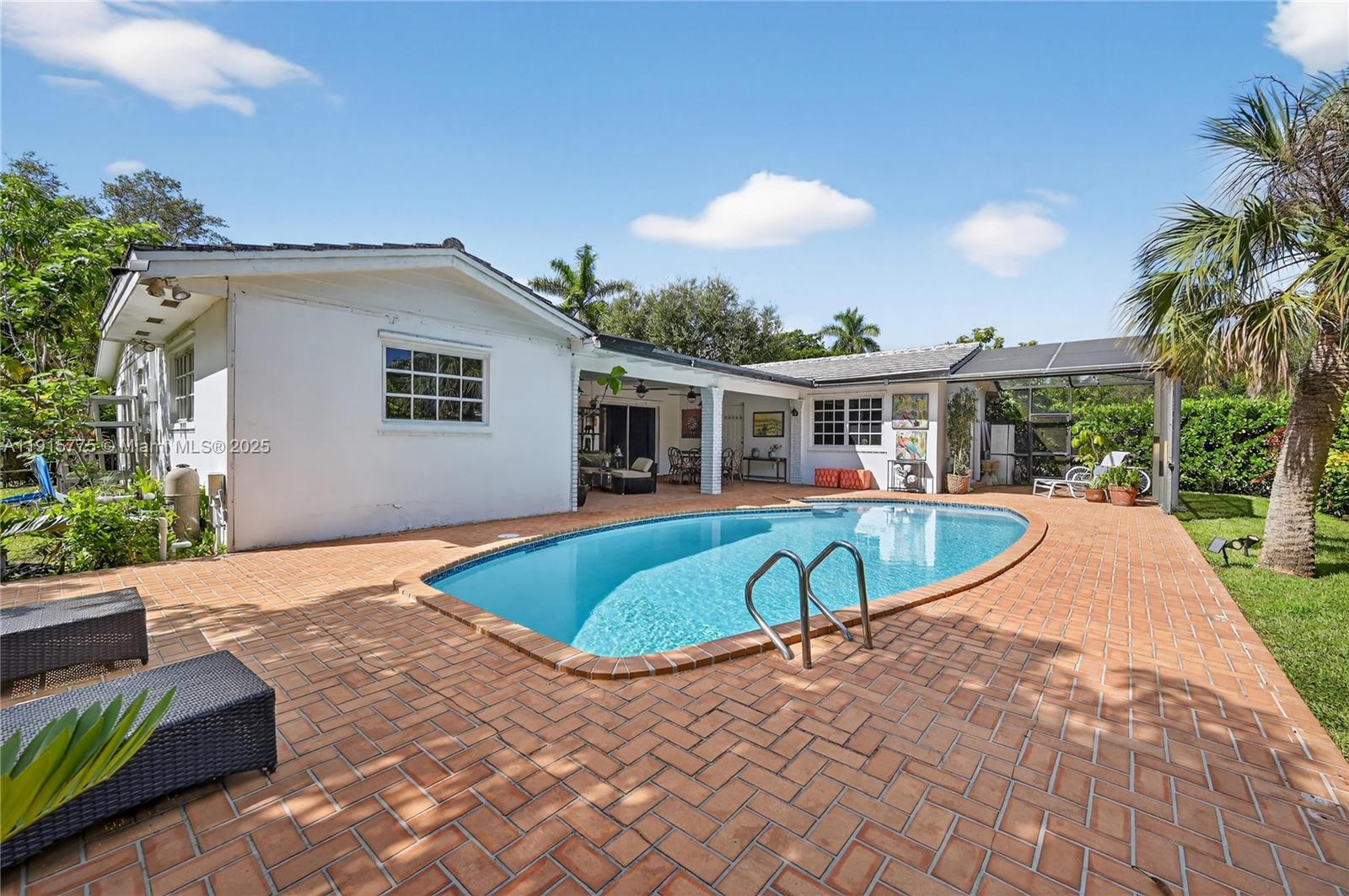 OLD CUTLER SOUTH SEC 2 - Residential Lease