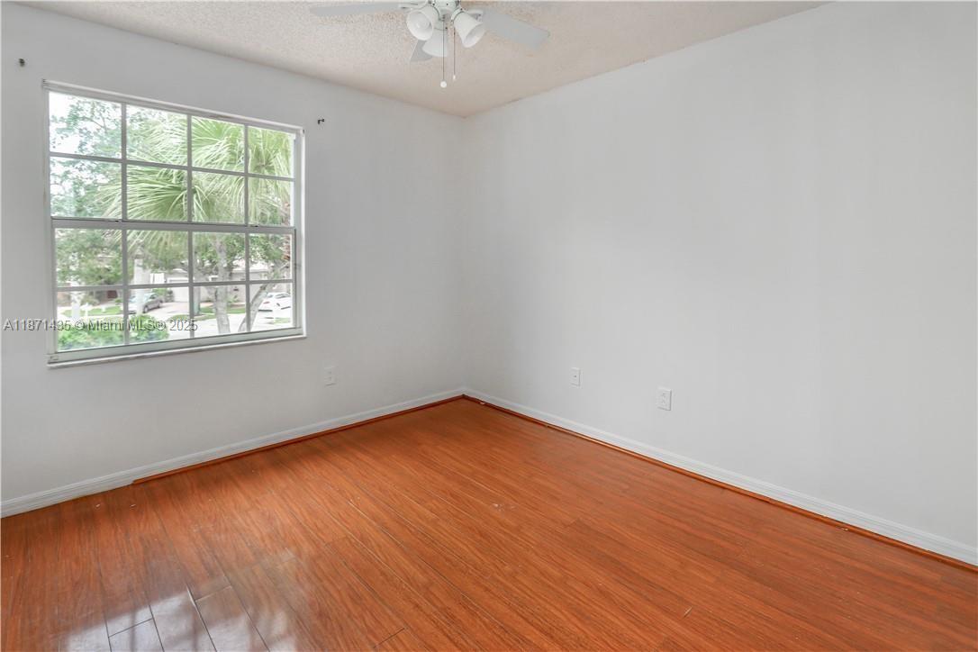 PEMBROKE ISLES - Residential Lease