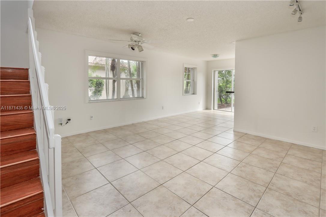 PEMBROKE ISLES - Residential Lease