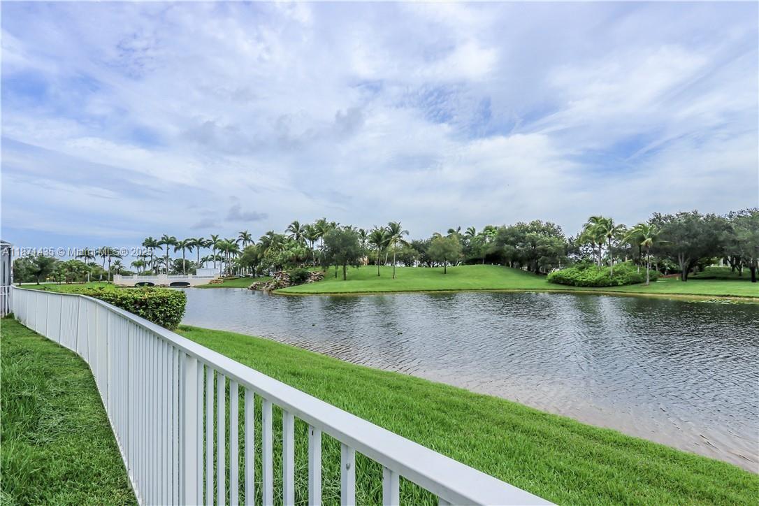 PEMBROKE ISLES - Residential Lease