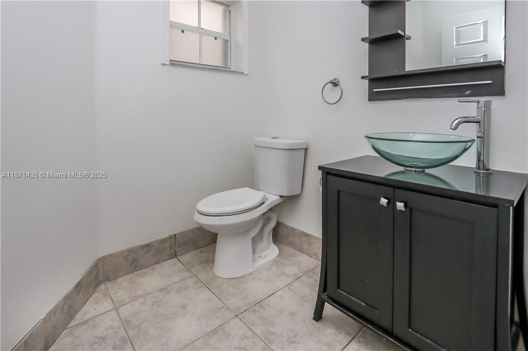 PEMBROKE ISLES - Residential Lease