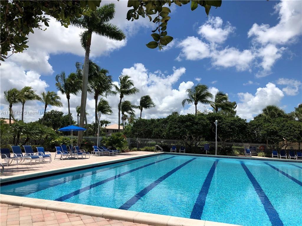 PEMBROKE ISLES - Residential Lease