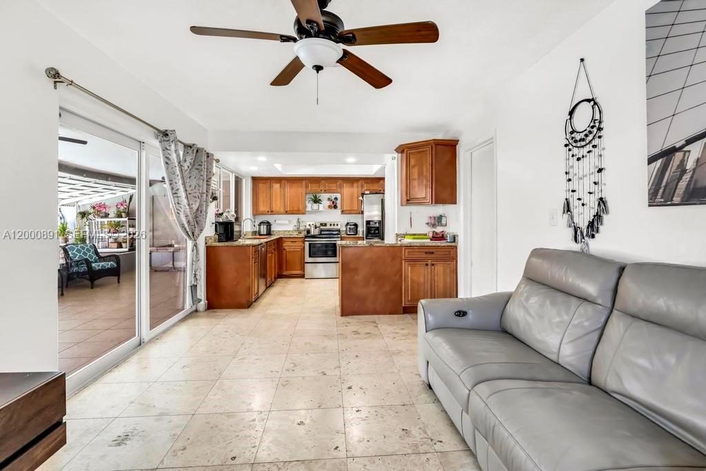 BOULEVARD HEIGHTS SECTION - Residential