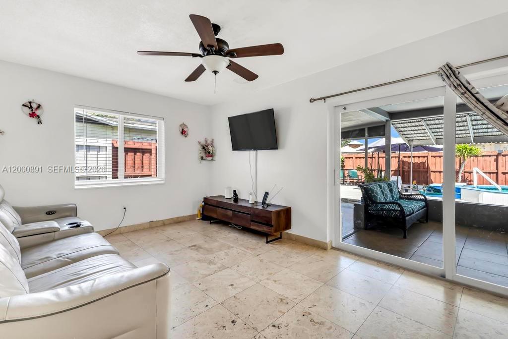 BOULEVARD HEIGHTS SECTION - Residential