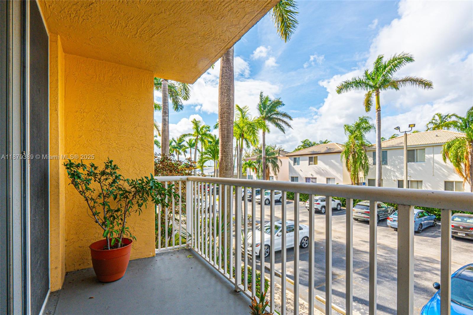 SHERIDAN EAST CONDO BLDG 1 - Residential Lease