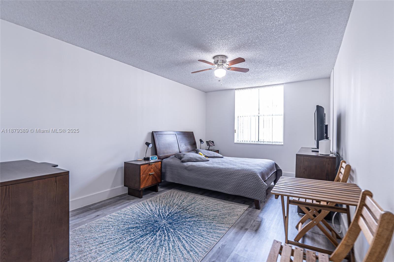 SHERIDAN EAST CONDO BLDG 1 - Residential Lease