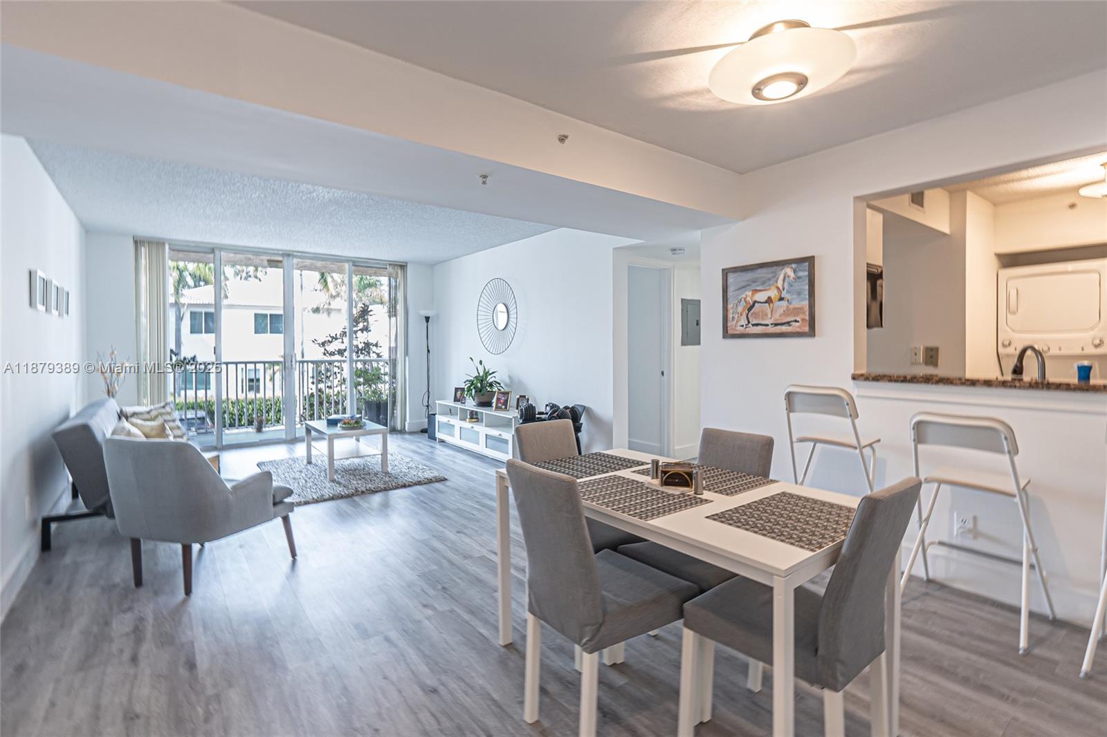 SHERIDAN EAST CONDO BLDG 1 - Residential Lease