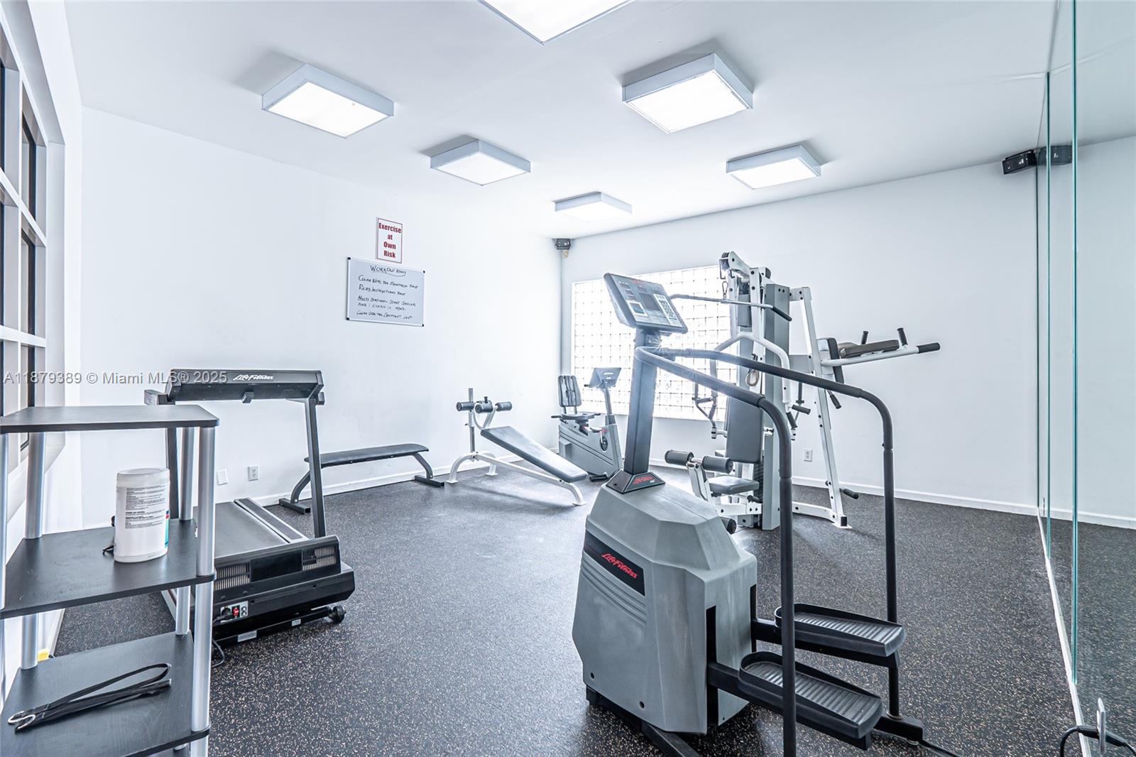 SHERIDAN EAST CONDO BLDG 1 - Residential Lease