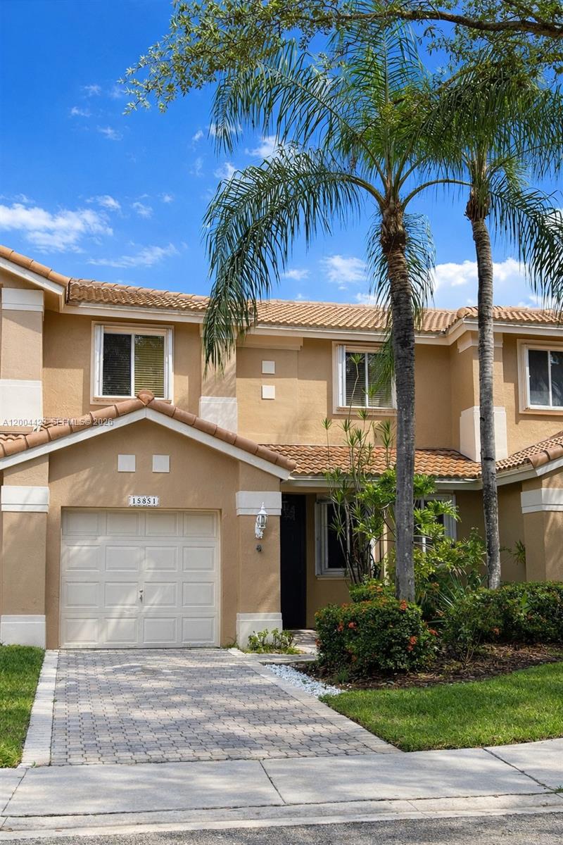 15851 SW 10th St 15851