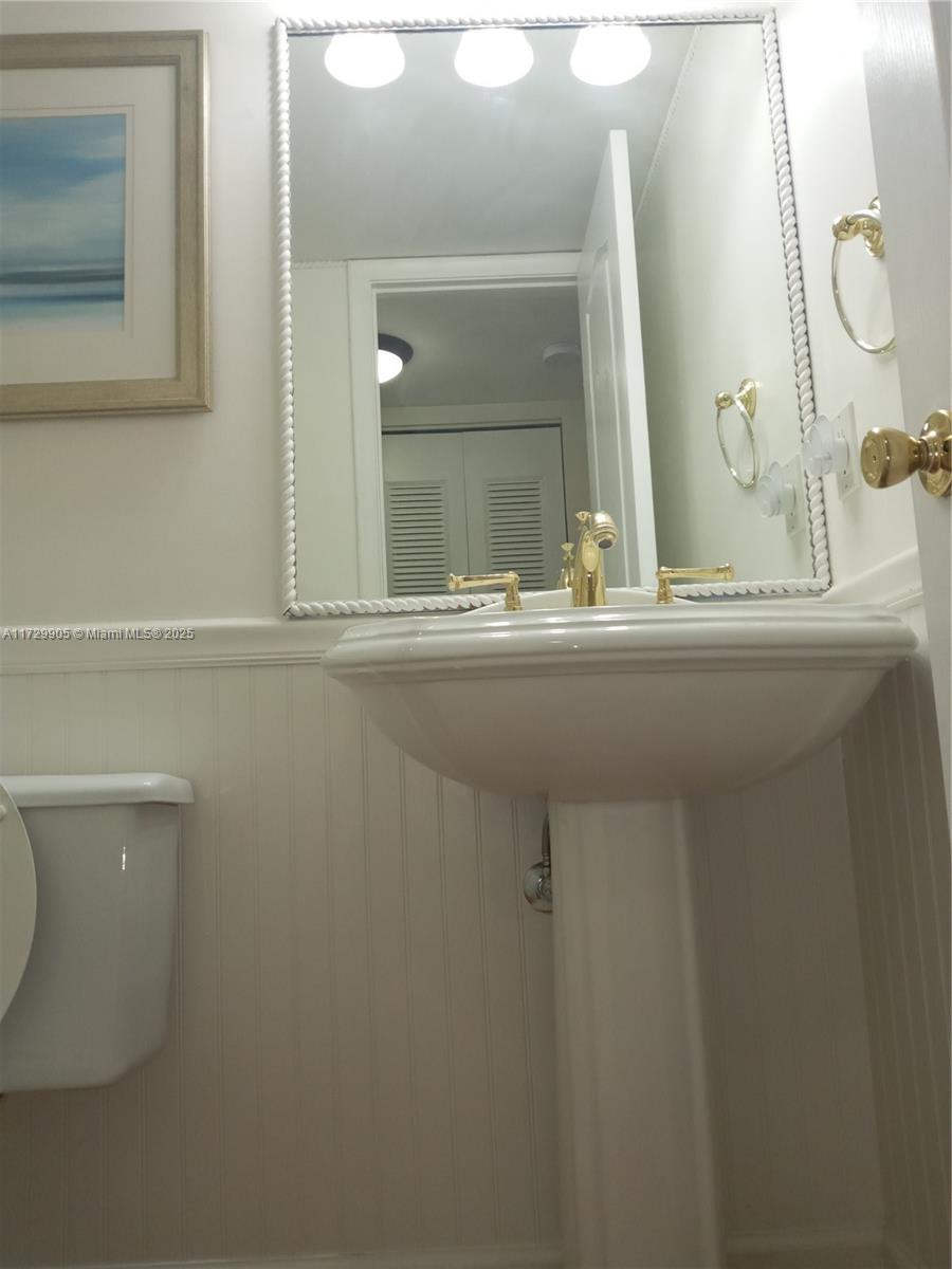 WINDSOR CONDOS - Residential