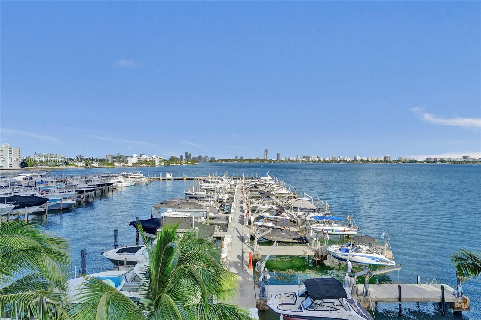 THE GRANDVIEW PALACE COND - Residential