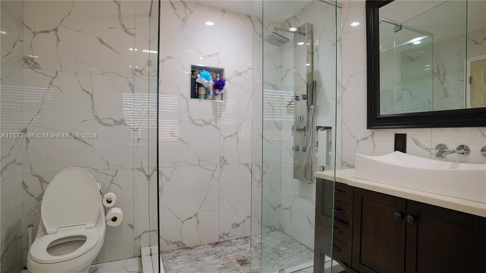 SILVER SHORES (PARCELS A - Residential