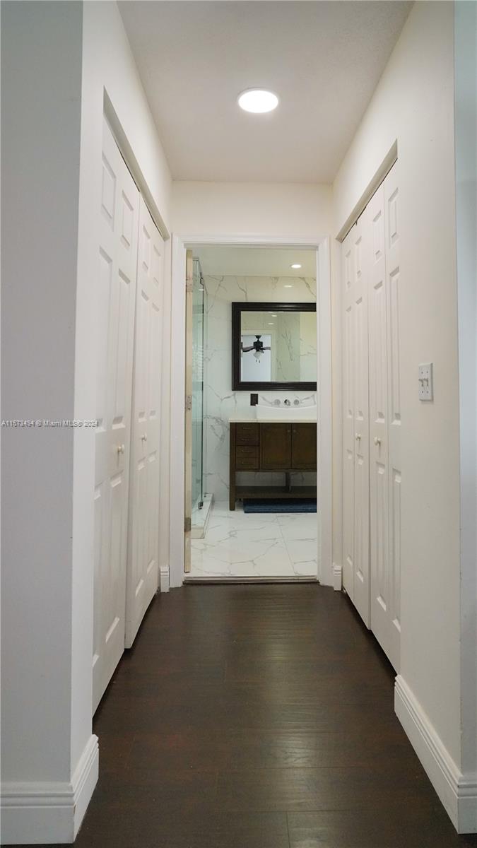 SILVER SHORES (PARCELS A - Residential