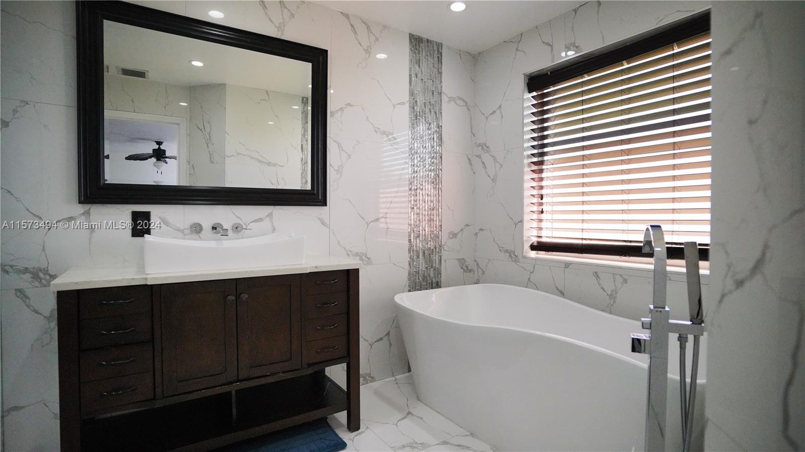 SILVER SHORES (PARCELS A - Residential