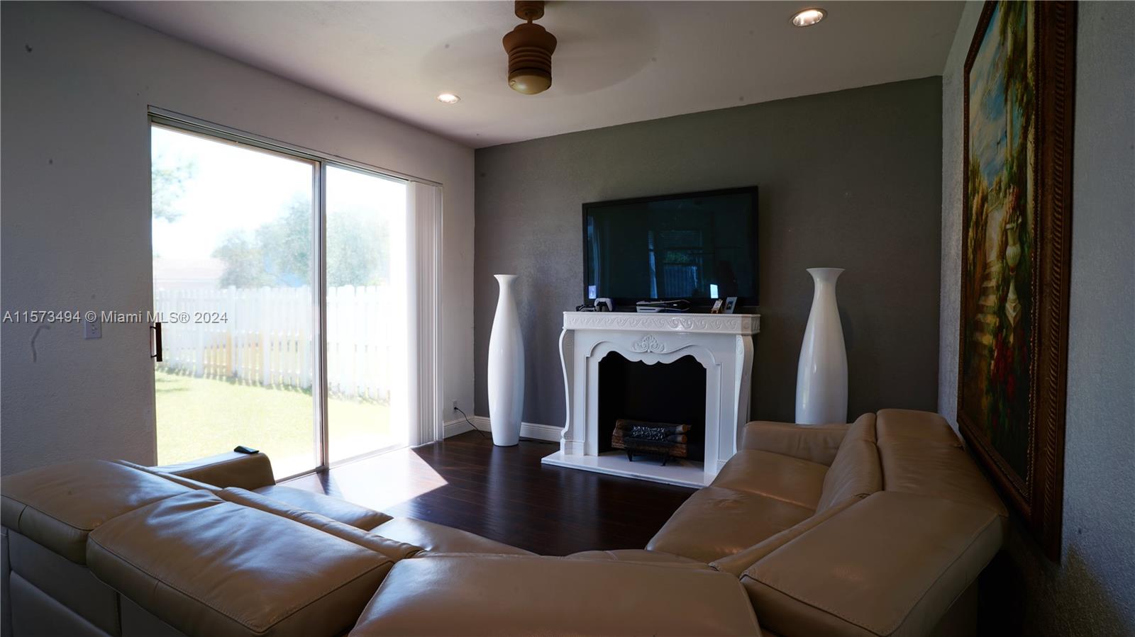 SILVER SHORES (PARCELS A - Residential