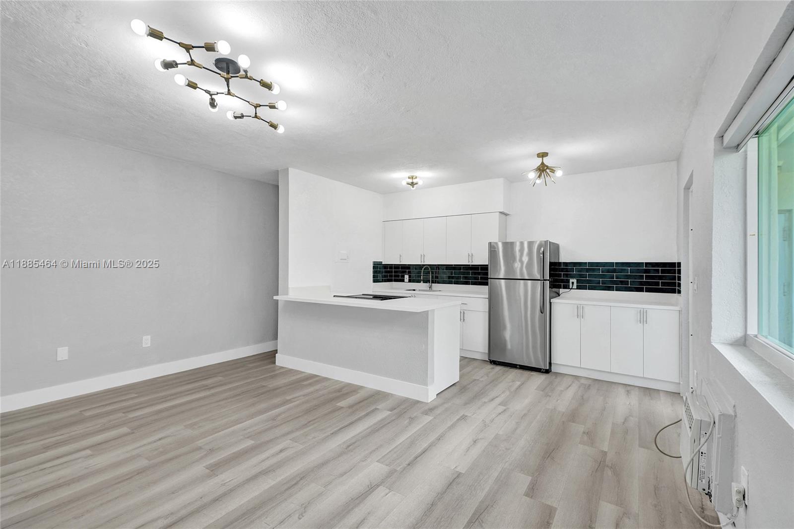 BAY HARBOR ISLAND - Residential Lease