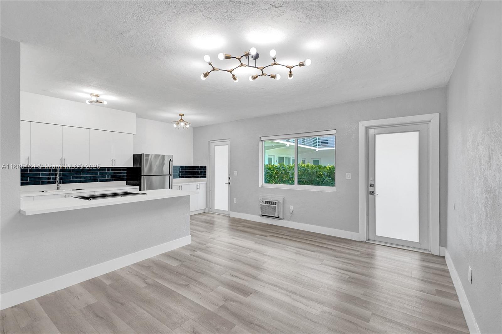 BAY HARBOR ISLAND - Residential Lease