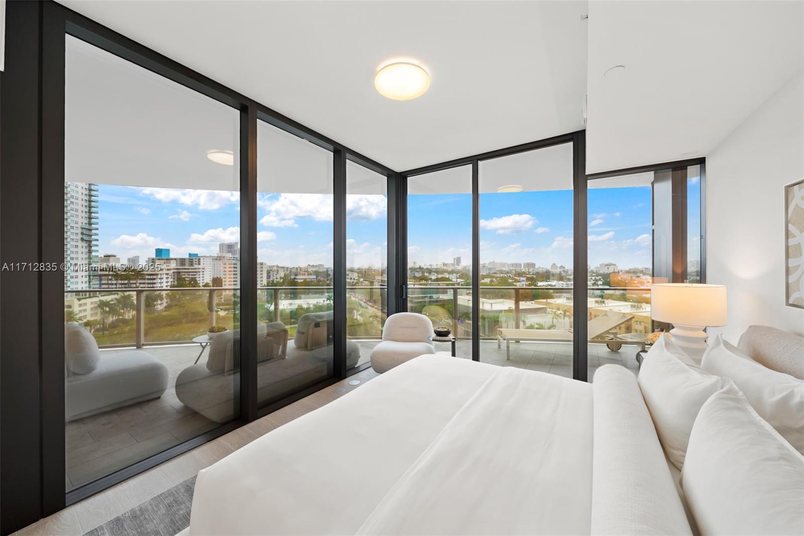 FIVE PARK - Residential