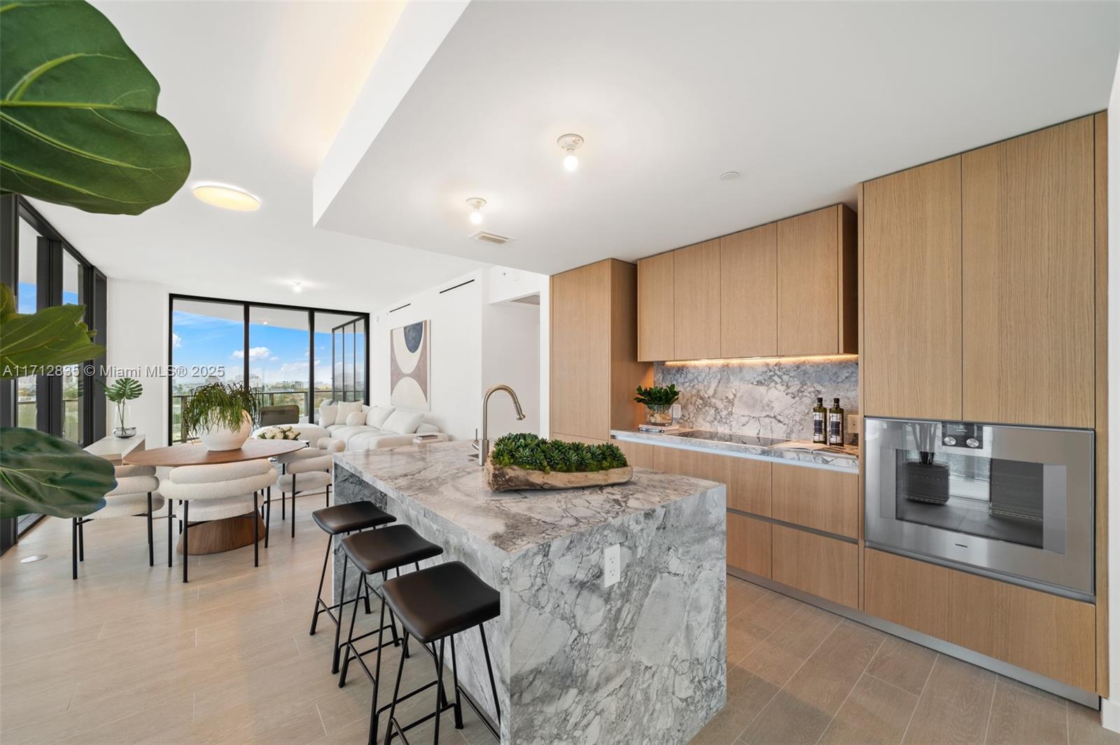 FIVE PARK - Residential