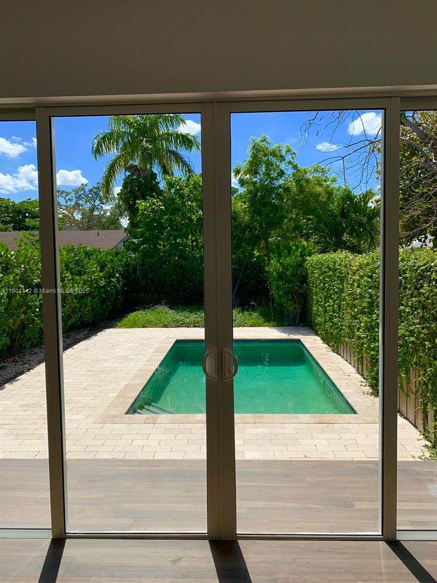 AVALON SUB - Residential Lease