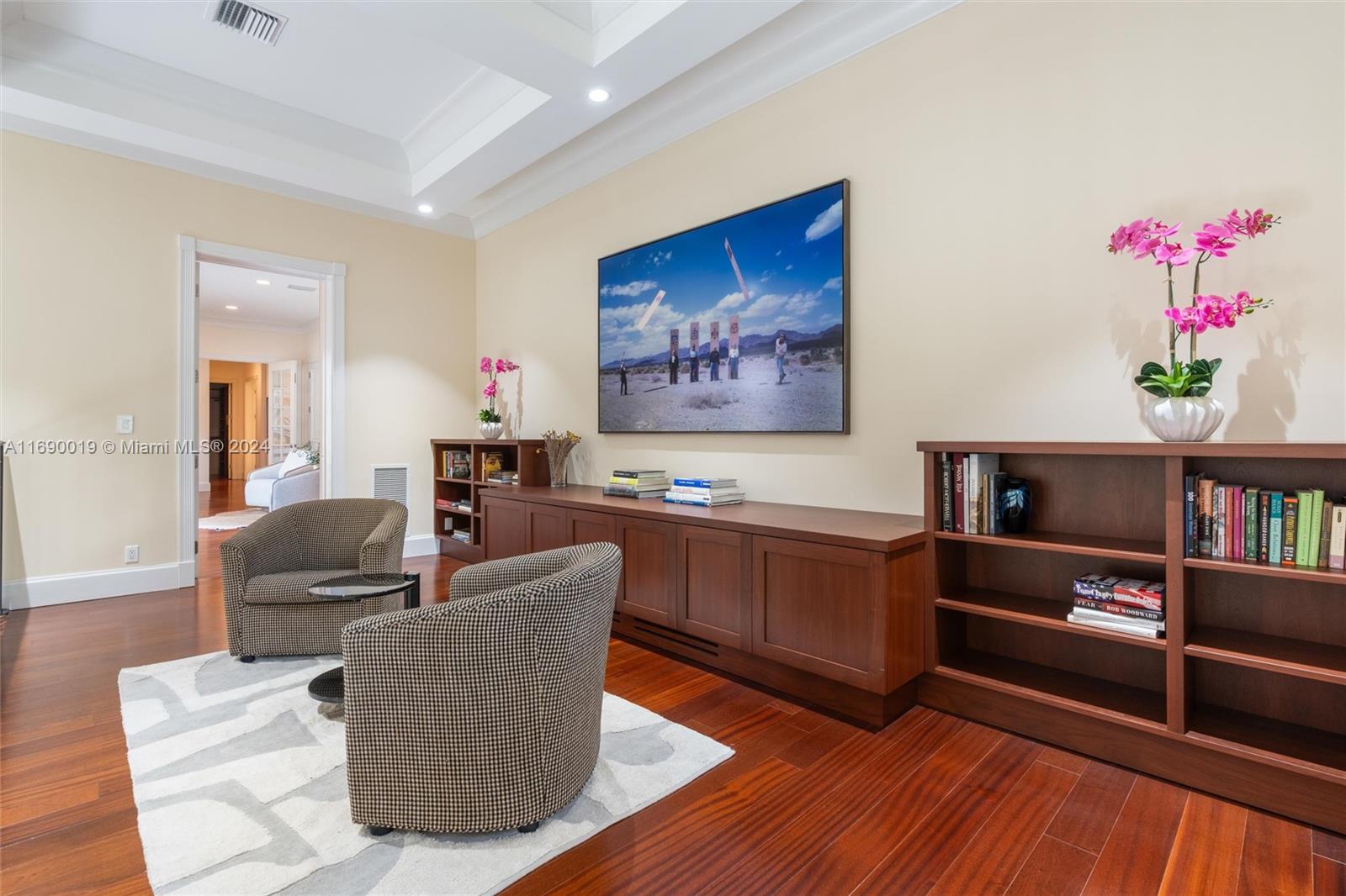 KERRWOOD OAKS - Residential