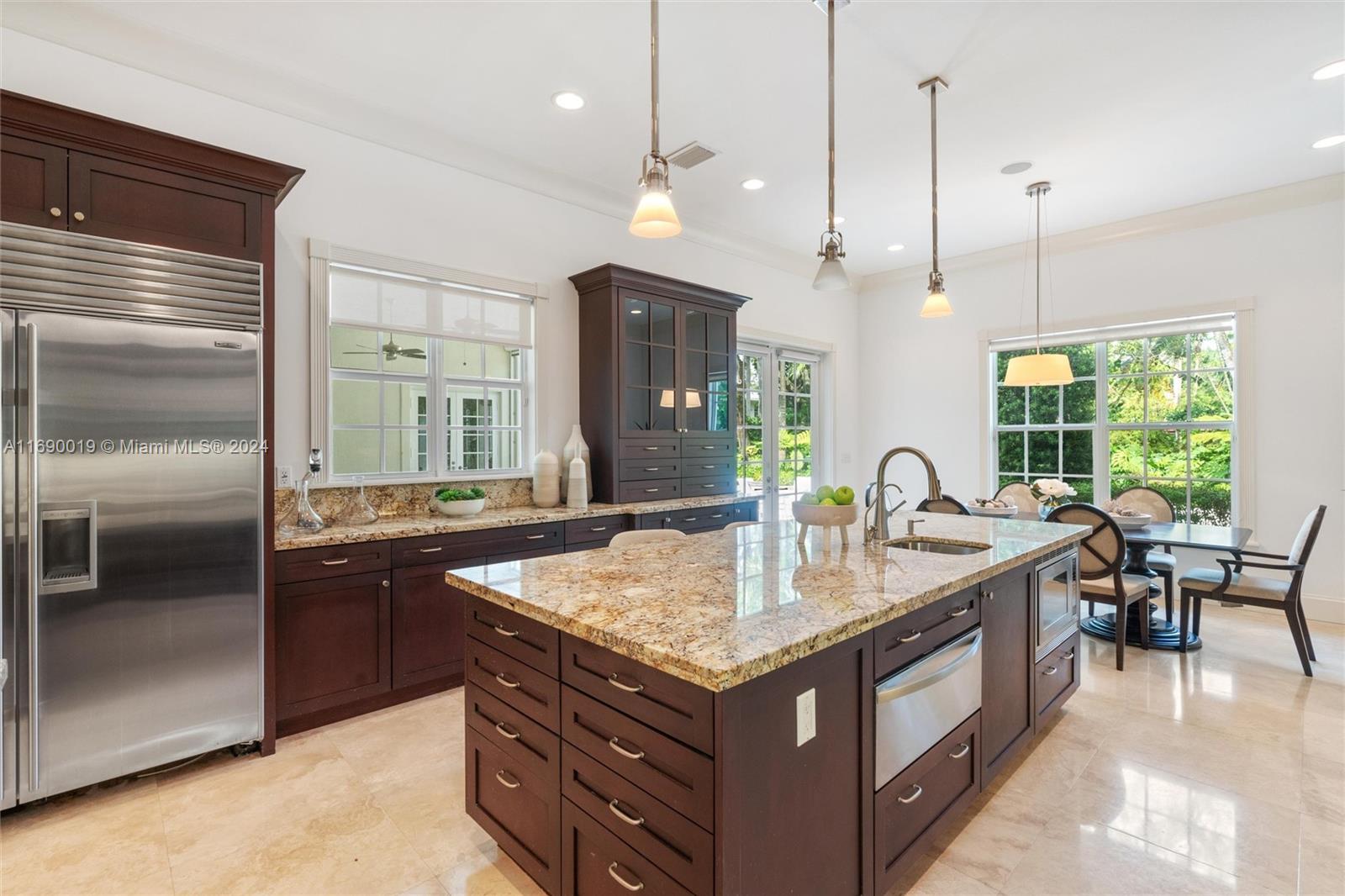 KERRWOOD OAKS - Residential