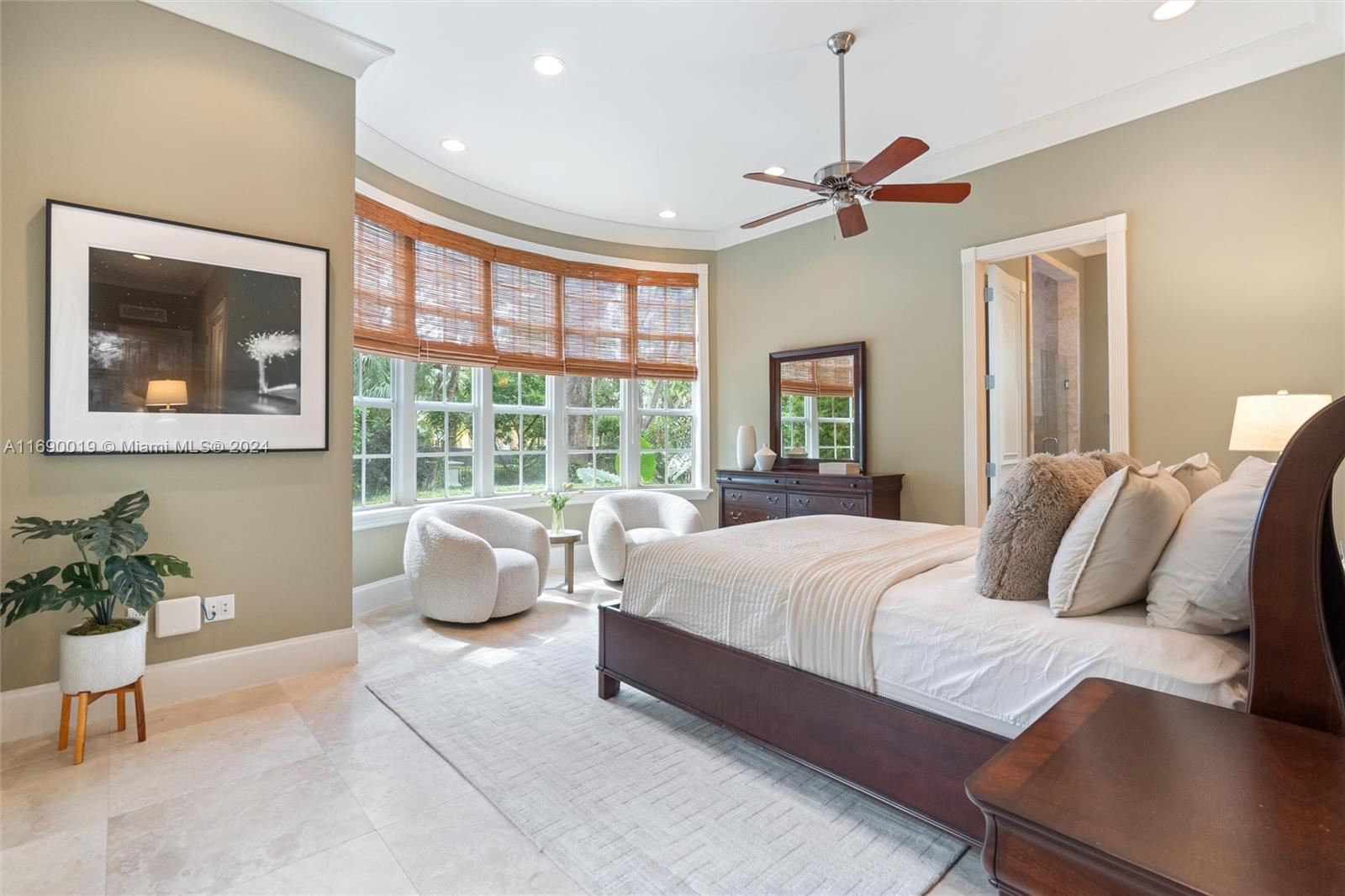 KERRWOOD OAKS - Residential