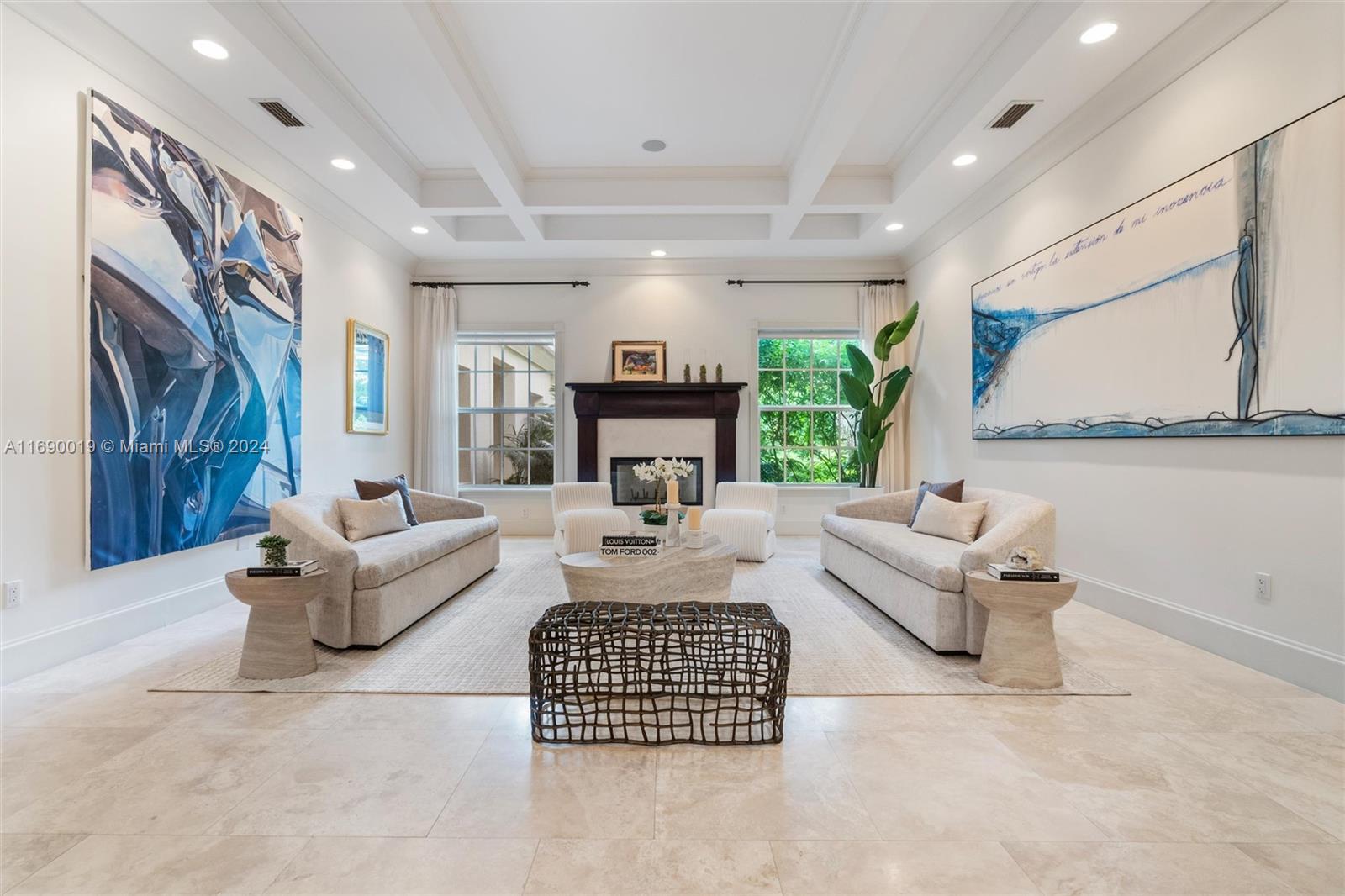 KERRWOOD OAKS - Residential