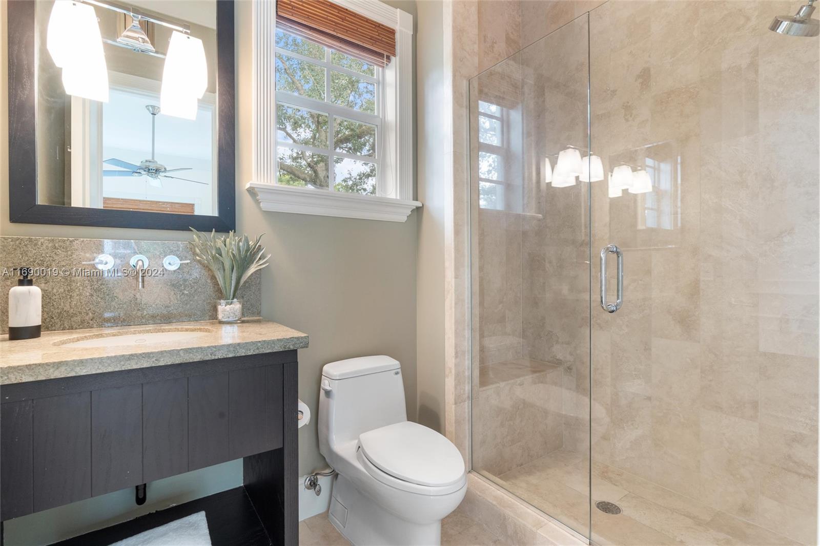 KERRWOOD OAKS - Residential