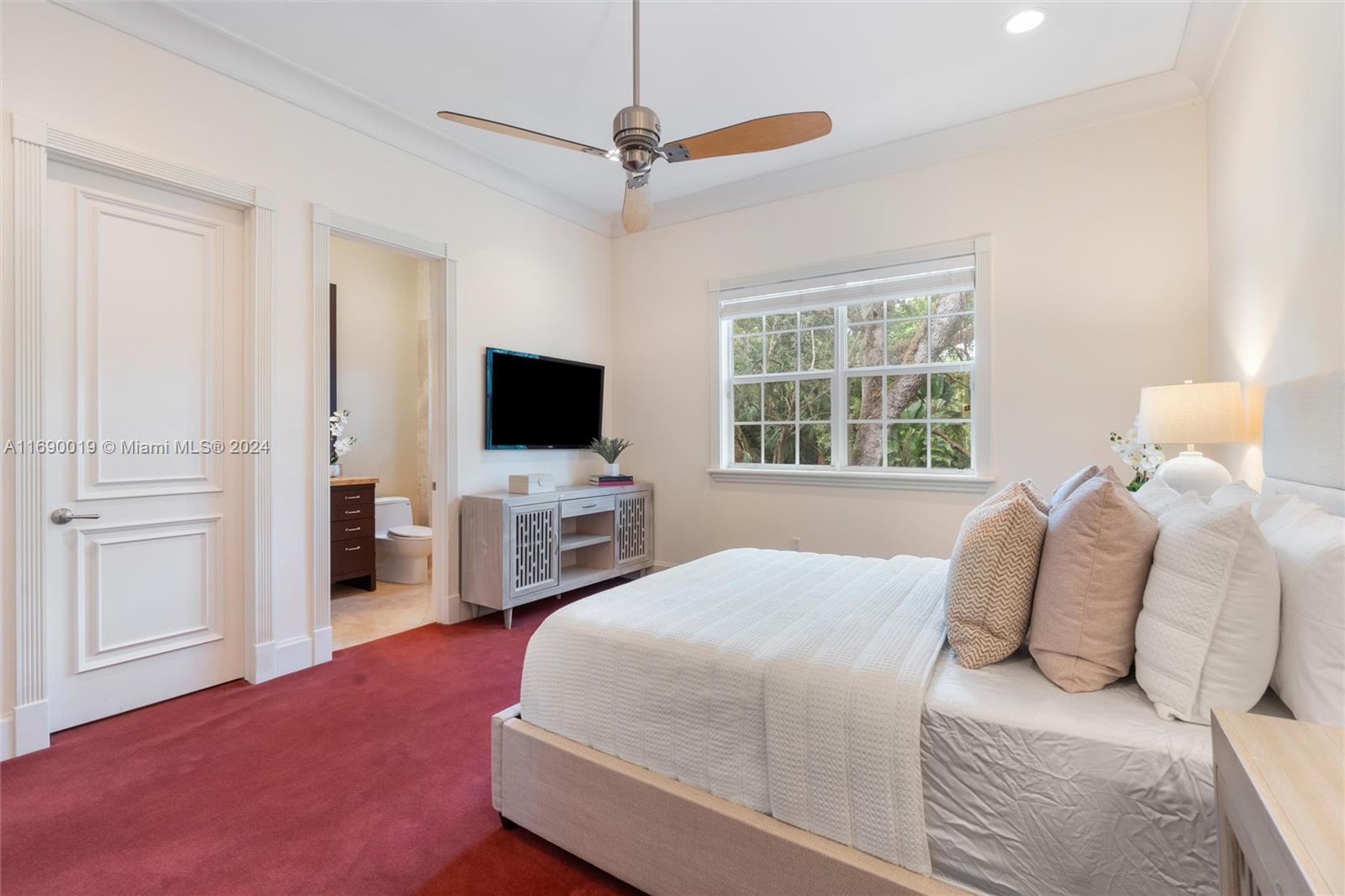 KERRWOOD OAKS - Residential