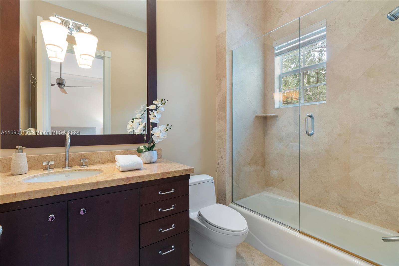 KERRWOOD OAKS - Residential