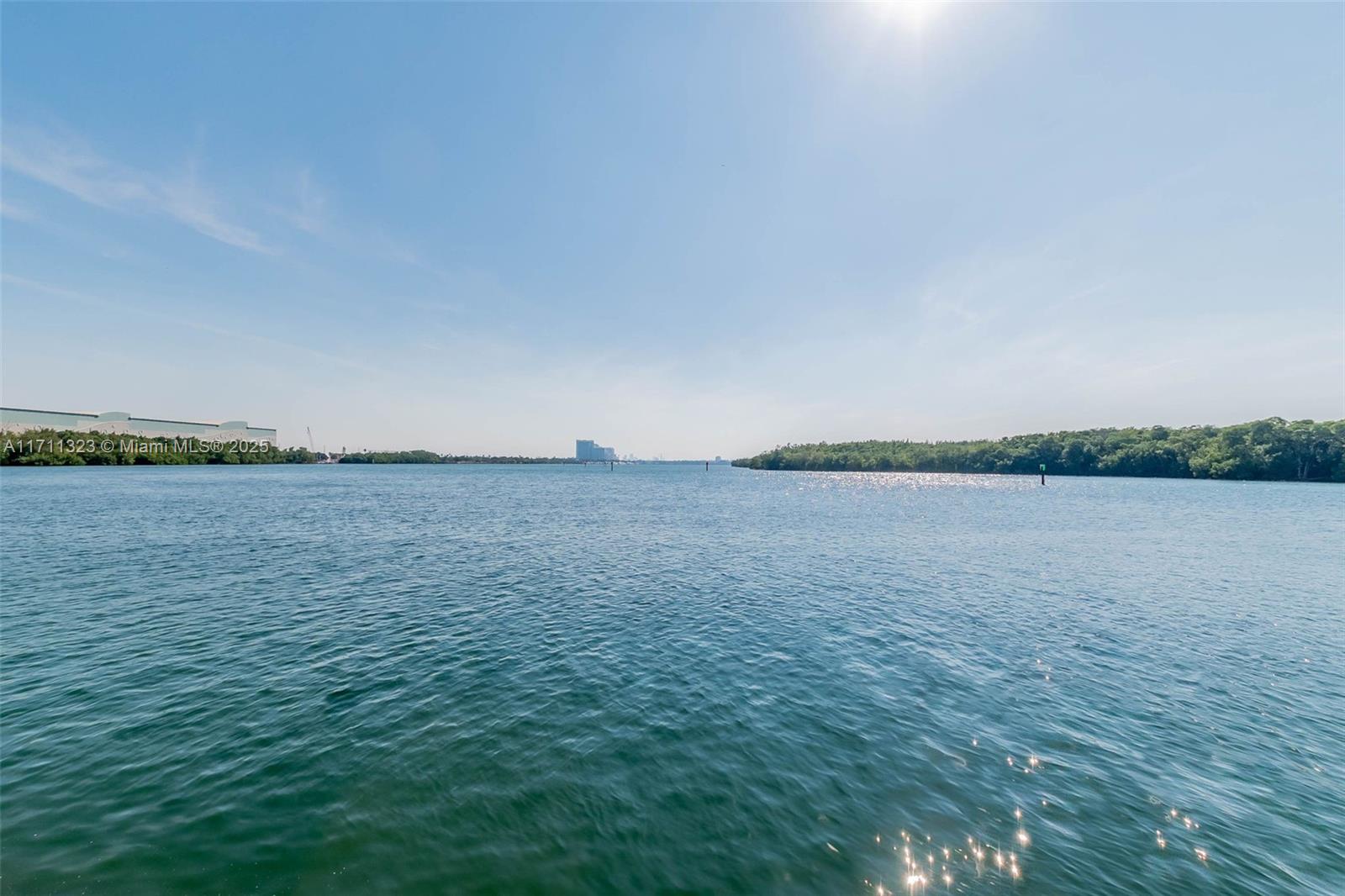 ARLEN HOUSE WEST CONDO - Residential