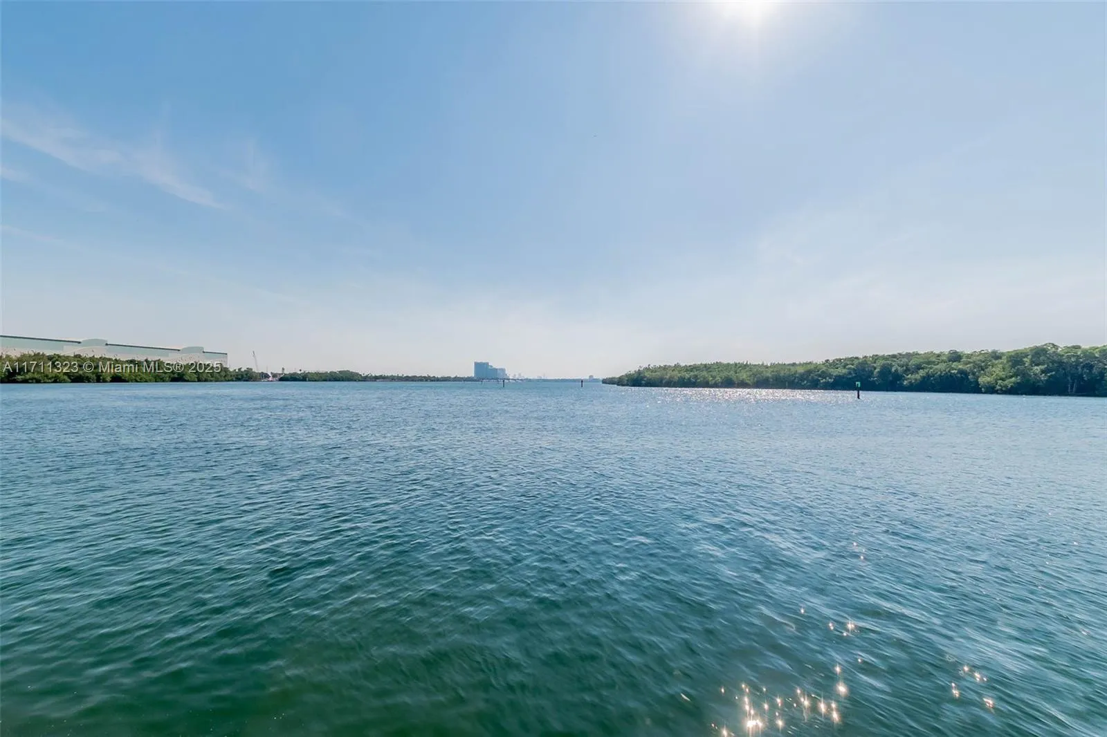 Sunny Isles Beach, Florida 33160, United States, 1 Bedroom Bedrooms, ,2 BathroomsBathrooms,Residential,Active,24377