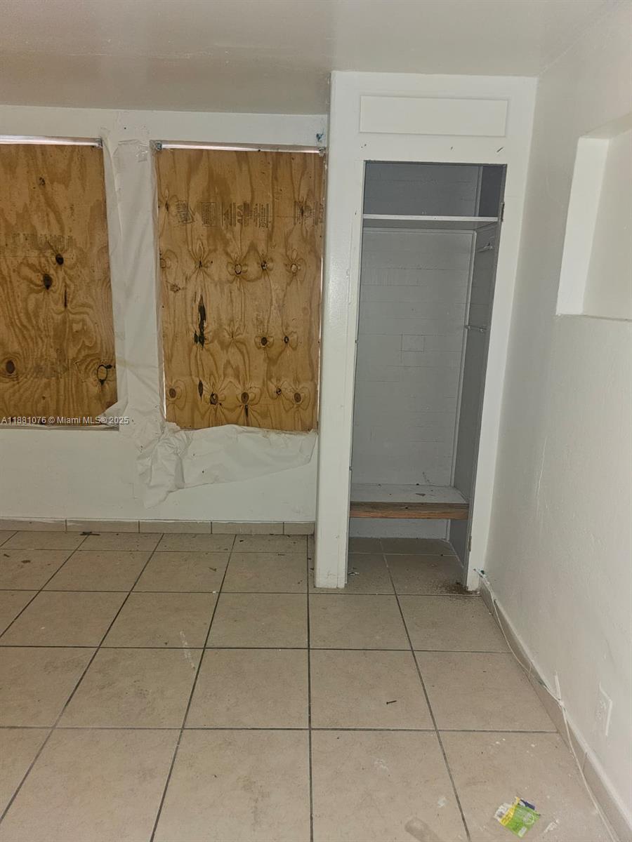 SUN LAND PARK - Residential