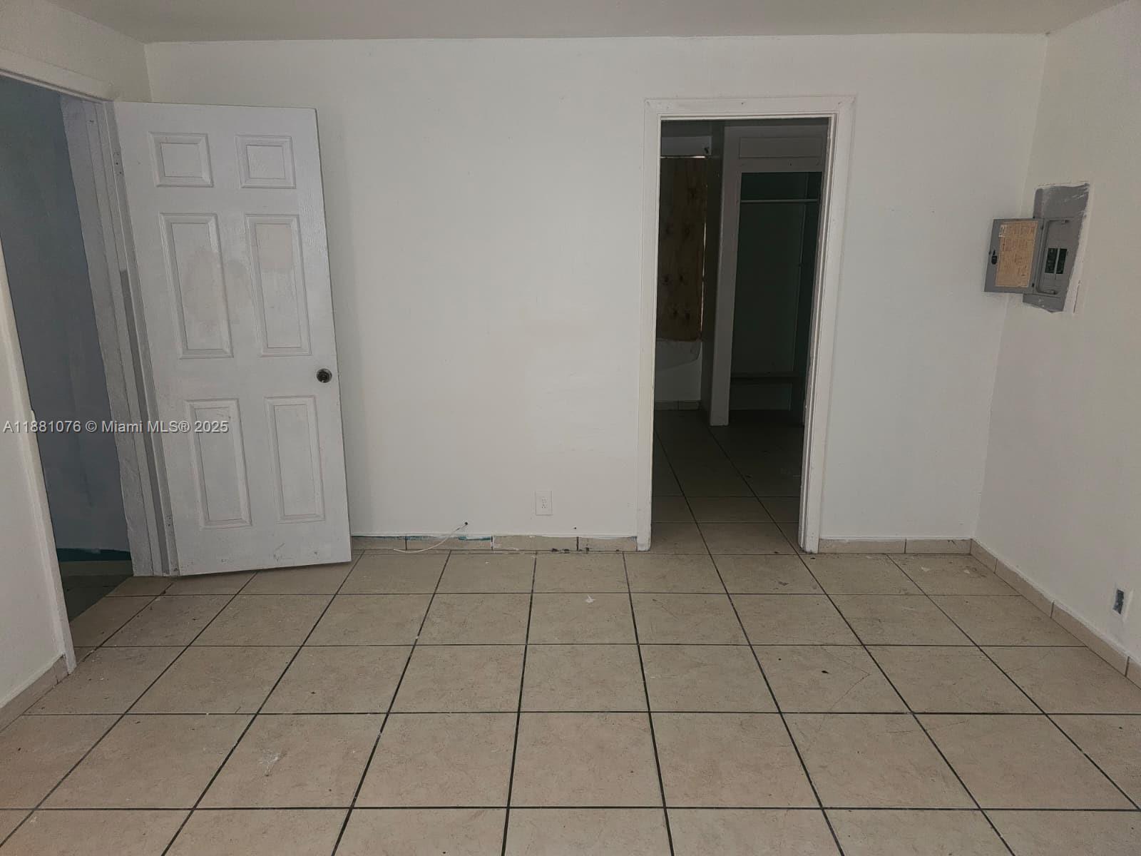 SUN LAND PARK - Residential