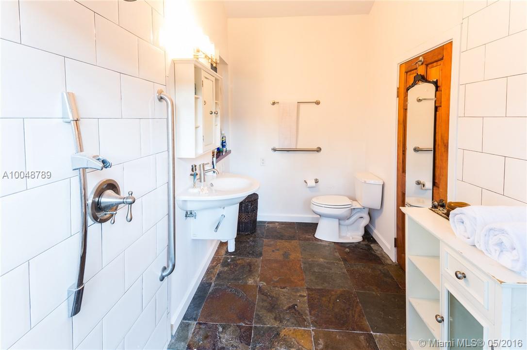 HOLLEMAN PARK - Residential