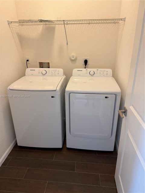 Tiny photo for 1455 SE 26th Ave, Homestead, FL 33035 (MLS # A12011526)