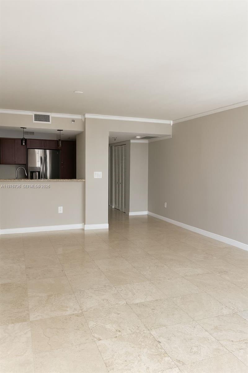 VENETIA CONDO - Residential Lease