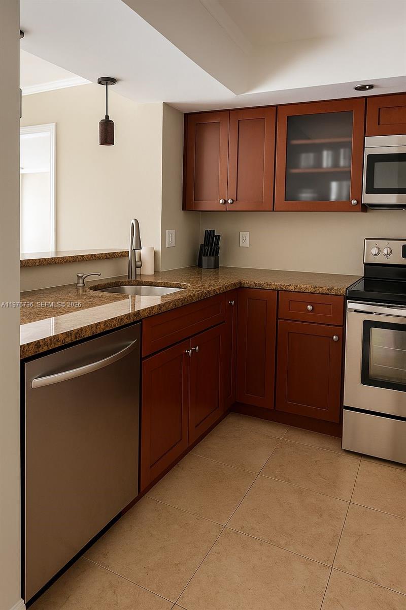 VENETIA CONDO - Residential Lease