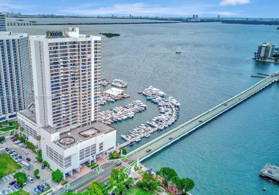 VENETIA CONDO - Residential Lease
