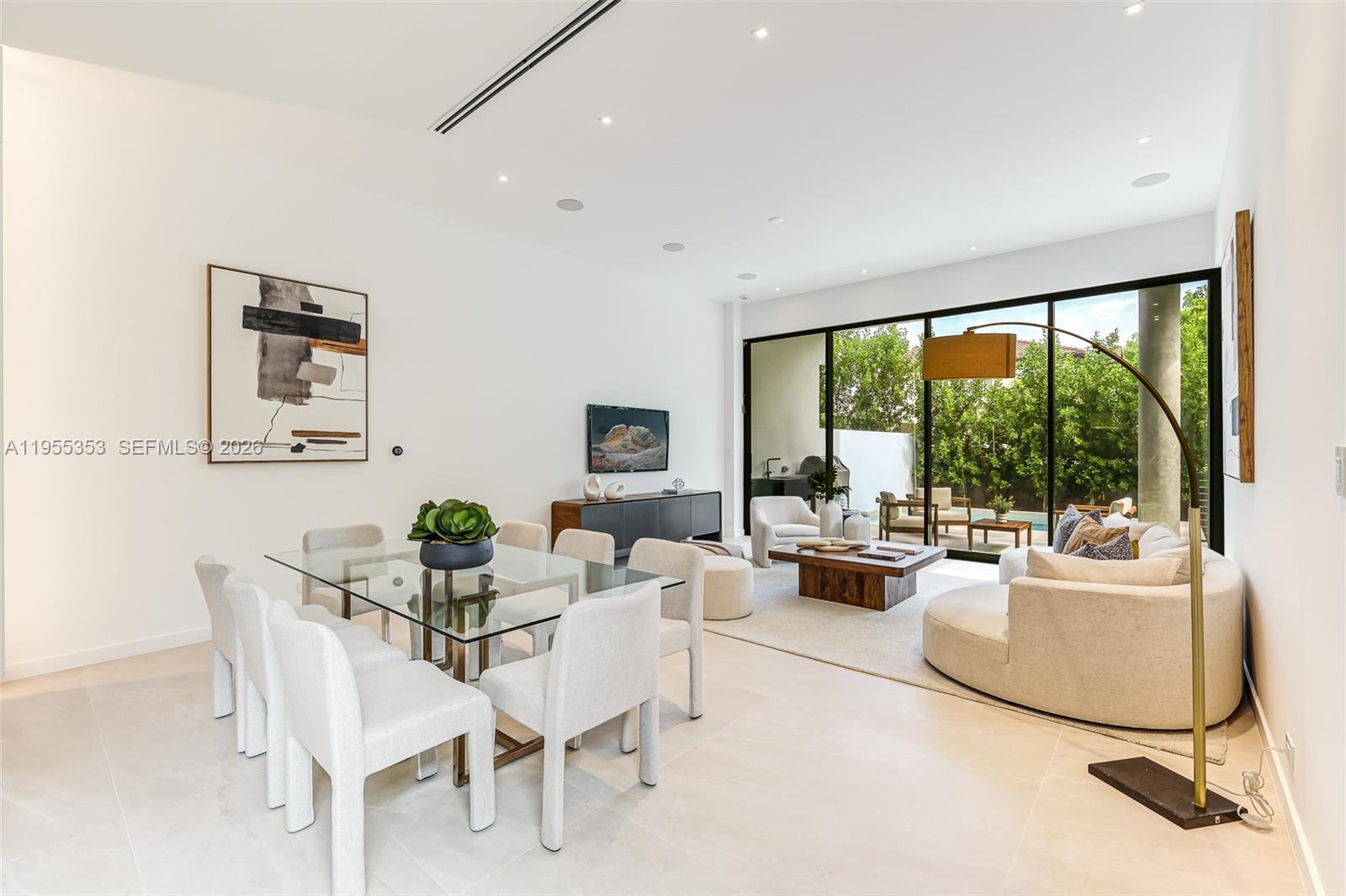 PALM TERRACE - Residential